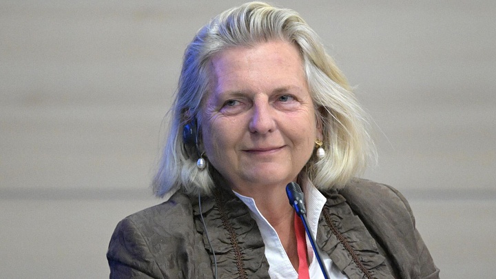 Экс-глава МИД Австрии рассказала о службе в российской церкви