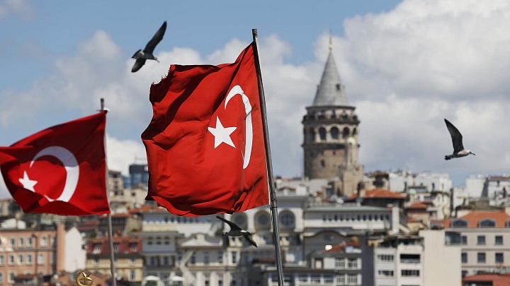 Российский рынок акций растет в ожидании новостей с переговоров в Стамбуле