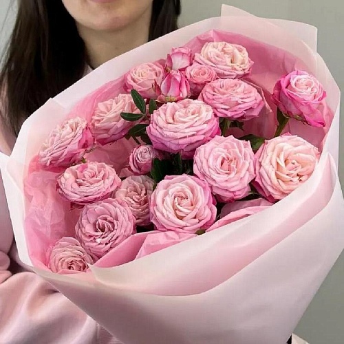 Рост спроса на оригинальные композиции прогнозируется по данным Цветов.ру в 2025 году благодаря развитию цифровых каналов продаж